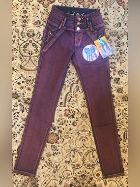 Tush Push Women’s Colombian design butt lifted size 3 Slim Fit Jeans - Burgundy